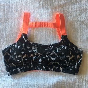 Born primitive moxie sports bra